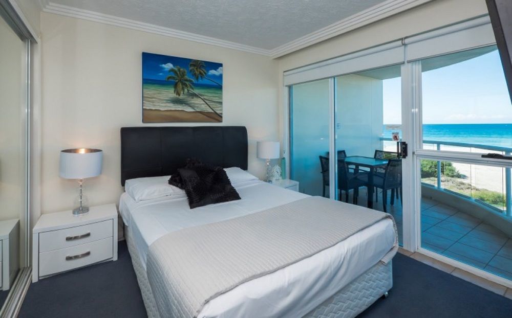 Regency On The Beach Gold Coast Exterior foto